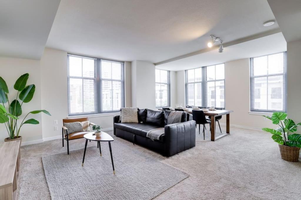 Fantastic 2 Bedroom Condo At Pentagon City Arlington Extérieur photo