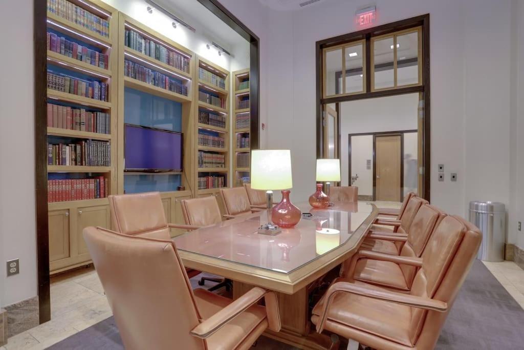 Fantastic 2 Bedroom Condo At Pentagon City Arlington Extérieur photo