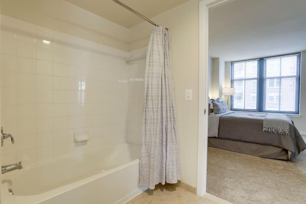 Fantastic 2 Bedroom Condo At Pentagon City Arlington Extérieur photo
