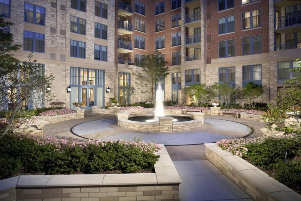 Fantastic 2 Bedroom Condo At Pentagon City Arlington Extérieur photo